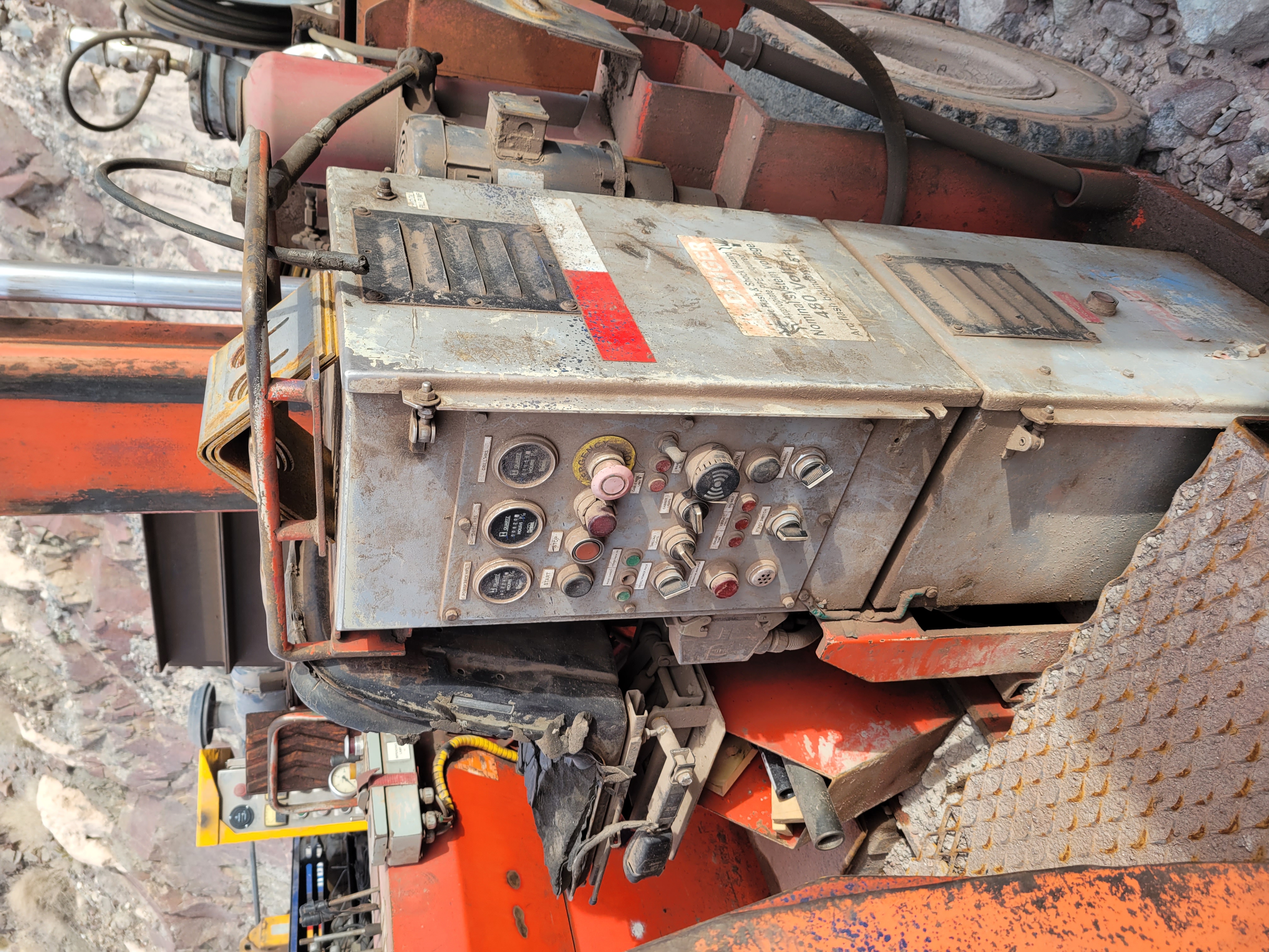 Underground 2 Yard Loader - Sandvik