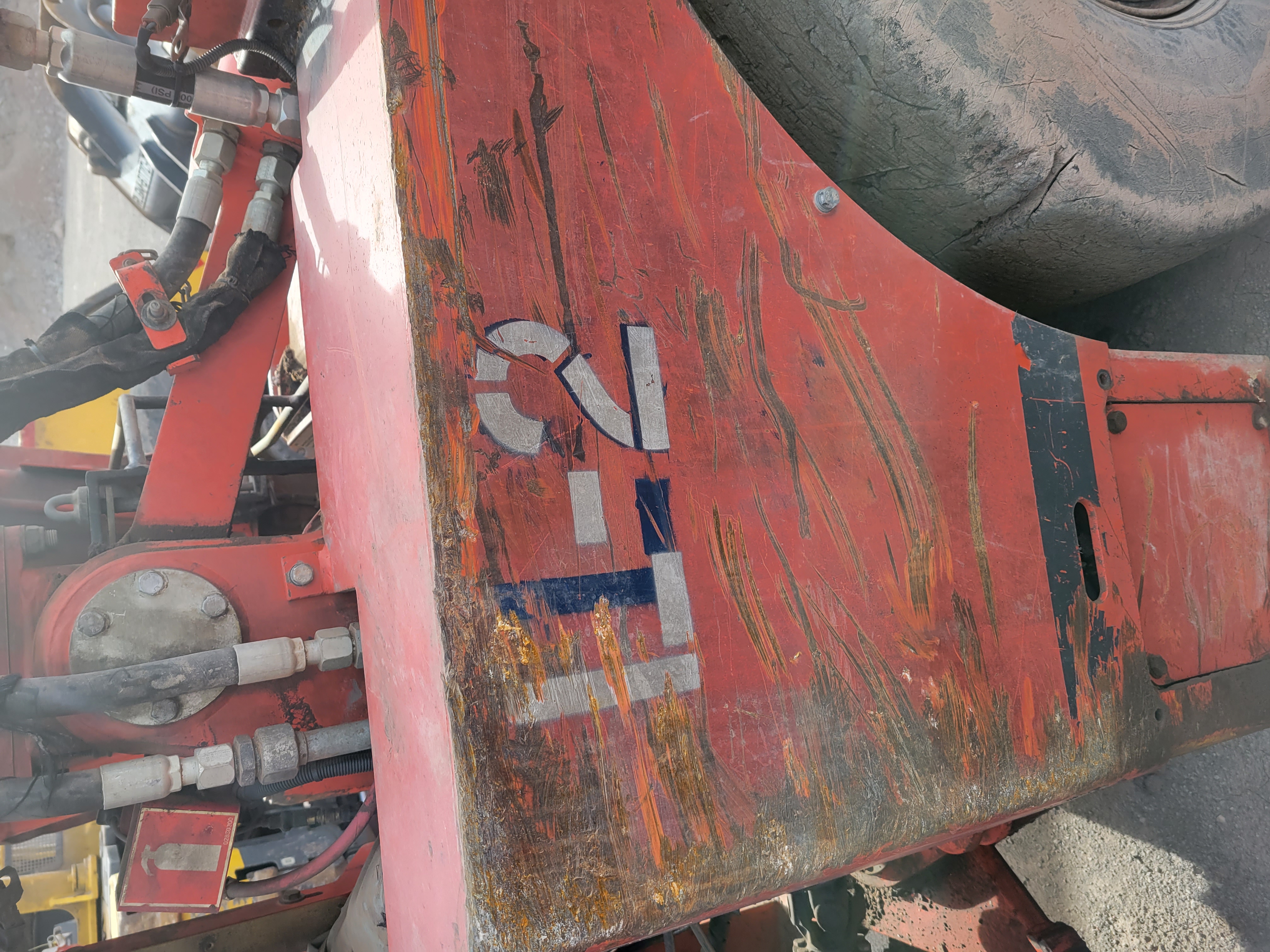 Underground 2 Yard Loader – Sandvik - Photo 2