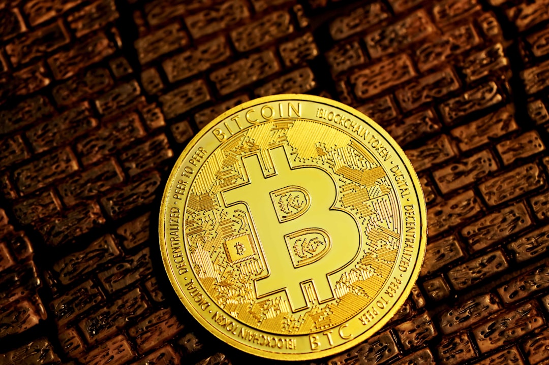 Gold Market Report - Gold Surges as Dollar Weakens, Geopolitical Tensions Persist
