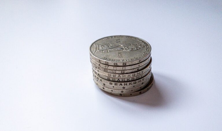 Silver Prices Surge Amid Industrial Demand and Geopolitical Tensions