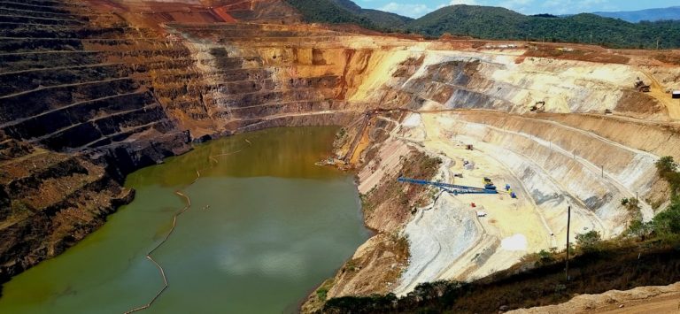 Ghana Overhauls Mining Laws: New Licensing and Community Agreements