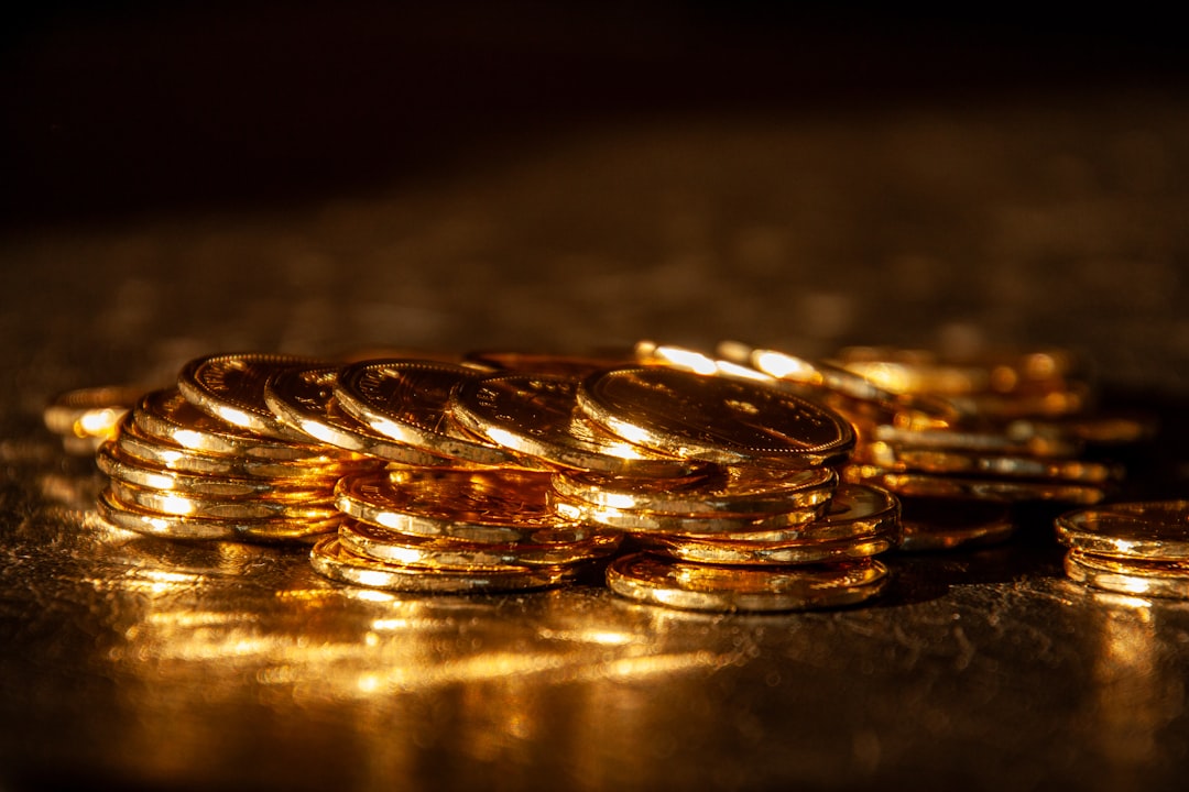 Gold Market Volatility - Gold Prices See Volatility Amid Geopolitical Tensions and Fed Signals