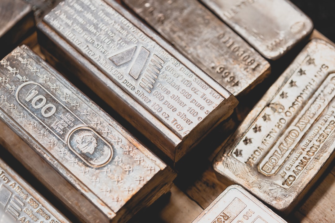 Silver Market 2026 - Silver Prices Waver Amid Geopolitical Tensions