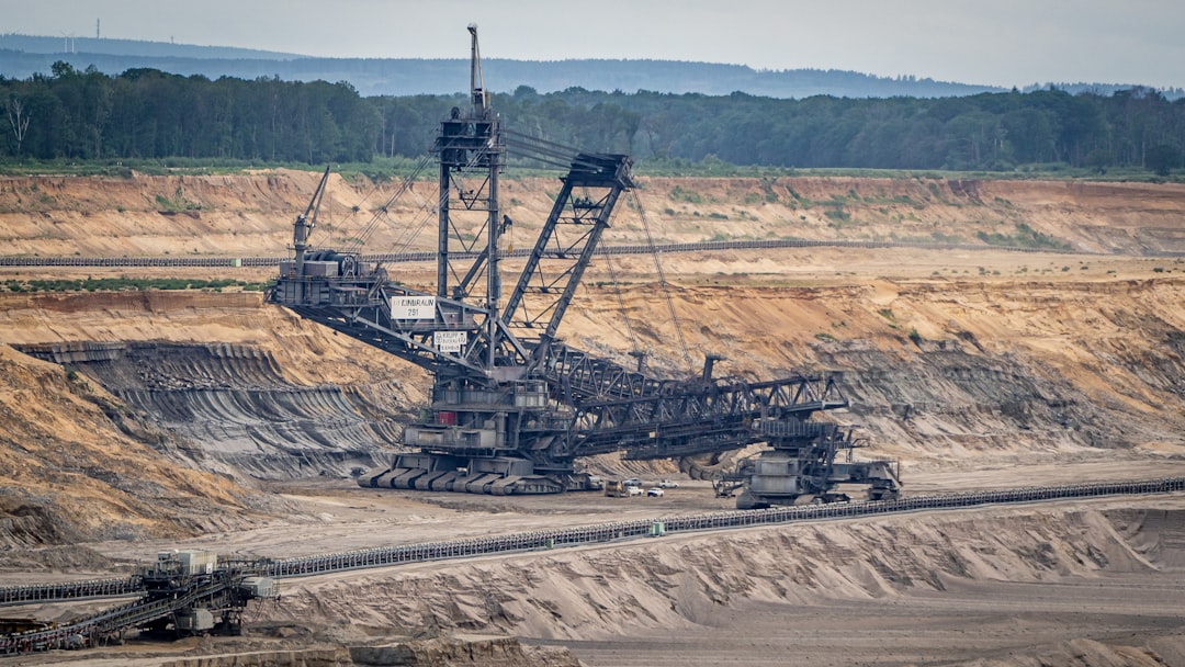 U.S. coal industry - U.S. Coal Industry Receives $700 Million Lifeline Amidst Global Energy Transition