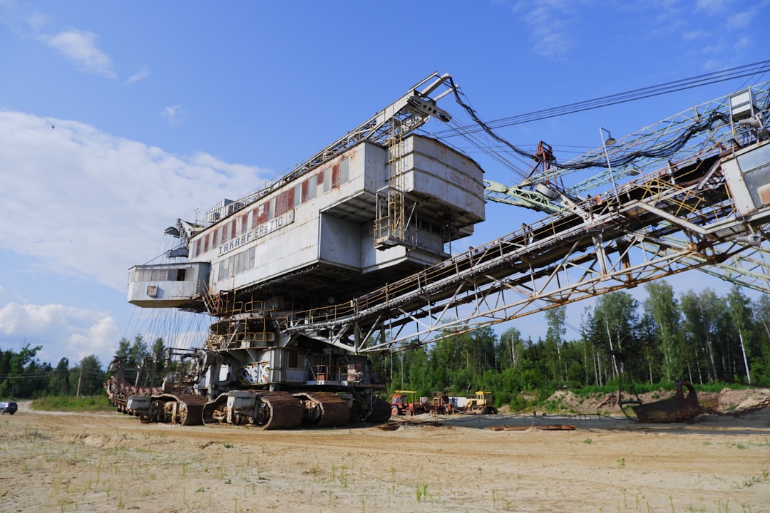 Augustus Minerals Strikes High-Grade Gold at Music Well Project in Western Australia