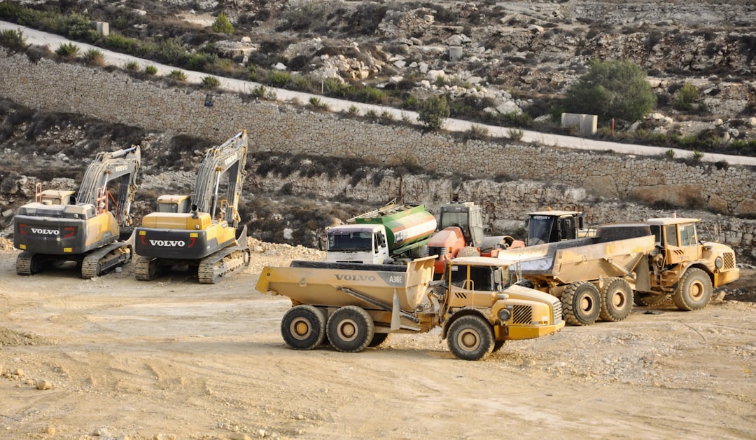 MAX Power Mining Secures $10 Million Investment from Eric Sprott to Advance Lawson Complex
