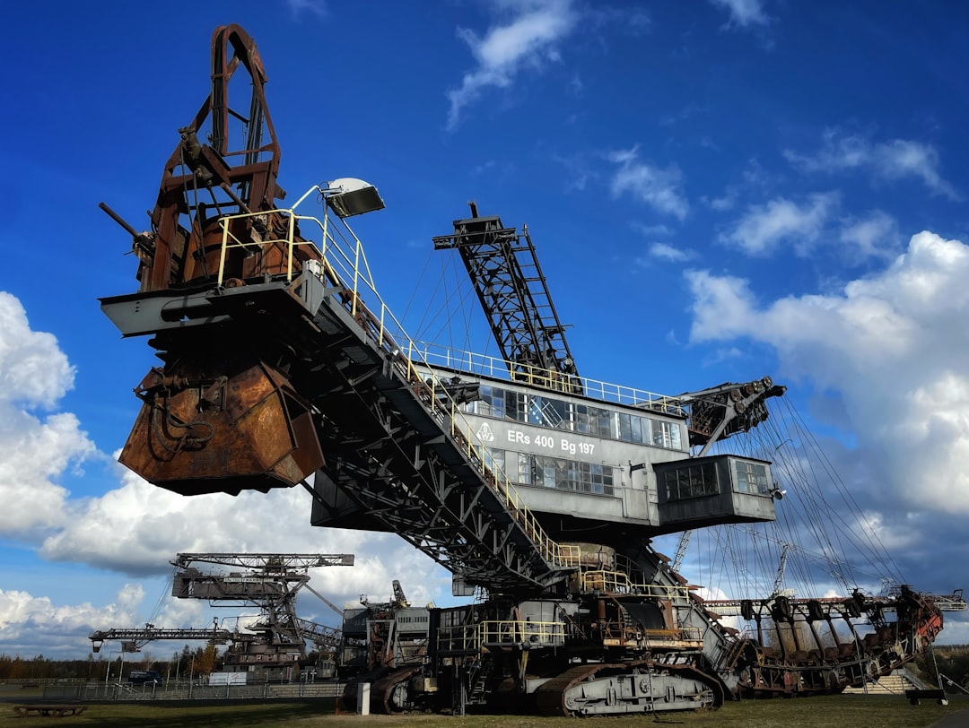 Stakeholder Gold Secures $2.29 Million in Flow-Through Financing to Fund 2026 Exploration